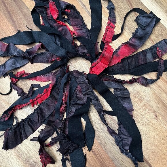 Red Fringe Hair Tie Black Mummy Costume Halloween Ponytail Cheerleader Zombie - Picture 3 of 4